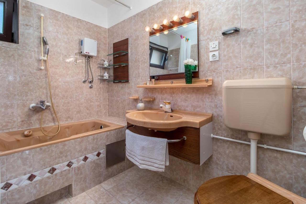 Apartman Turina M Jadranovo Exterior foto